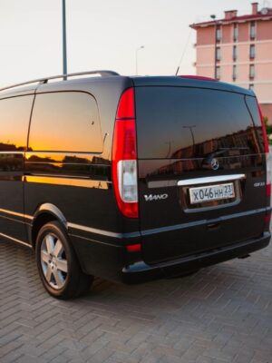 Mercedes Viano (Lux) Mercedes Viano (Lux)