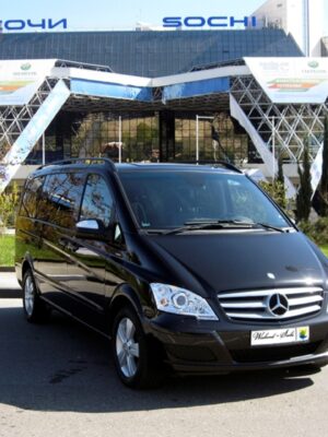 Mercedes Viano