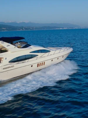 Яхта Azimut 68+ Яхта Azimut 68+